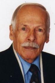 Ali Diab as  in Al-Hob Walmal 1971