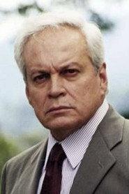 Gustavo Rodríguez as in La muerte insiste 1984