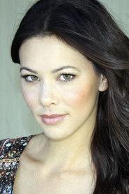 Nicole Sienna as Nina in The Book of Fire 2015