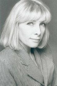 Martyne Visciano as Cynthia in Une nounou pas comme les autres 1994