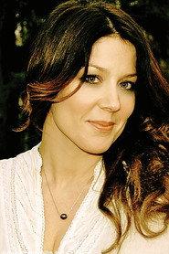Manuela Grippi as Antonella in The Man on the Road 2022