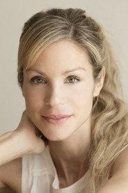 Nina-Friederike Gnädig as Steffi in Der Ballermann - Ein Bulle auf Mallorca 2012