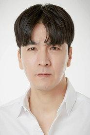 Lee Tae-geom as Kim Min-jae in The Map Against the World 2016