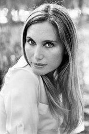 Laura Baldi as Liz in Shuna: The Legend 2012