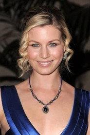 Stephanie Gatschet as Katie Reynolds in Virgin 2003