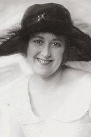 Margie Morris as Thérèse in The Devil in Amsterdam 1919