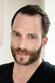 Christian Samuel Weber as Stefan in The Swallow 2016