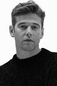 Zach Roerig as Jack Stanard in Field of Lost Shoes 2015