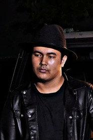 Panji Respati as Pengawal in Staycation 2024