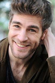 Maarten Swaan as Matt Clark in Inside 2016