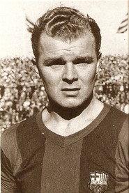 Ladislao Kubala as El mismo in ¡¡Kubala!! Los ases buscan la paz 1954