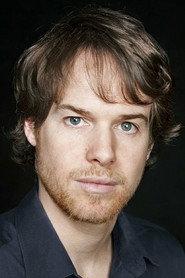 Paul Van Dyck as Leo (voice) in SuperKlaus 2024