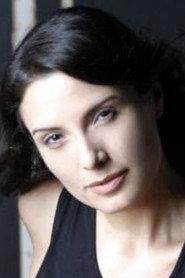 Lisa Marie Palmieri as Lulu Uranga in Lien de parenté 1986