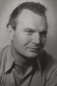 Bolesław Smela as stary in Stacja 1987