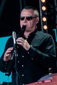 Ian Kirkham as Teclados e Sax in Simply Red: Farewell 2011