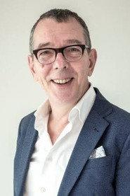 Herman Verbruggen as Marc Vertongen in F.C. De Kampioenen Kerstspecial 2020