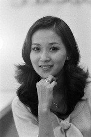 Shizue Abe as  in Kanei Command Performance 1983