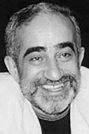 Vigen Stepanyan as Grandfather in Happy Family 2018
