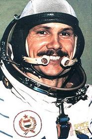 Bertalan Farkas as Self in Space Sailors 2010
