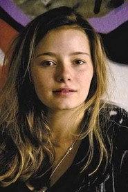 Nastassja Revvo as Evelyn in Vom Ende der Eiszeit 2006