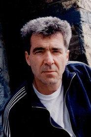 Ken Finkleman as George Findlay in Escape from the Newsroom 2002