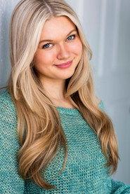 McKenna Sissons as Kim in The Flexed Arm Hang 2021