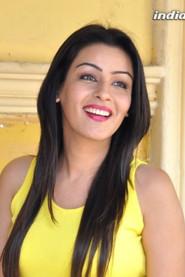 Yamini Malhotra as  in Dil Hona Chahida Jawan 2018