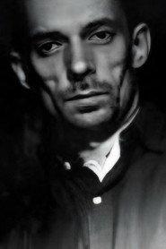 Saulius Kizas as sargybinis in Karl and Anna 1981
