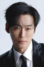 Namkoong Min as Min-ho in A Dirty Carnival 2006