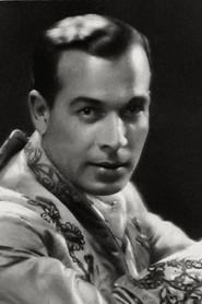 António Luis Lopes as Don João, Conde de Marialva in A Severa 1931