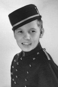 Jimmy Tolson as Club Singer Jimmy in The Road to Ruin 1934