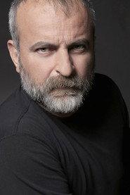 Murat Aydın as Hasan in En Uzun Gece 2019