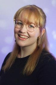Bethanie Richters as Gisele's Mother in Richer and Richer 2024