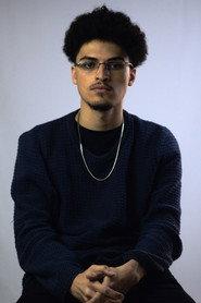 Roger Bravo as Vitão in Hammurabi 2024