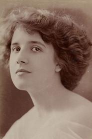 Simone Frévalles as  in Montargis' Dog 1909