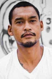 Yothin Udomsanti as Danchi in Buoyancy 2019
