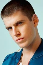 Miguel Bernardeau as in Una cabeza en la pared