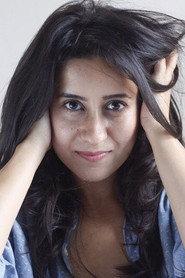 Sarah Hashmi as Fatin in Bebaak 2019