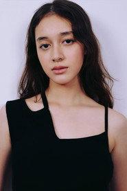 Arabella Ellen as Amanda in Overnight Wali 2024