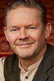 Björn Ingi Hilmarsson as Trausti in A White, White Day 2019