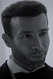 Michael Brando as Richard in Mirrors 2025