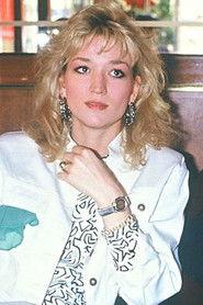 Pascale Pellegrin as Domino in Juillet en septembre 1988