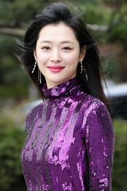 Sulli as Song Yoo-hwa in Real 2017