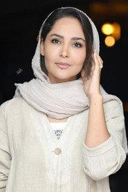 Setayesh RajaeiNia as Besharat's Secretary in Dustland 2022