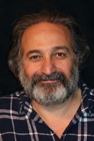 Ali Yaylı as in Bir Gevrek, Bir Boyoz, İki de Kumru 2013