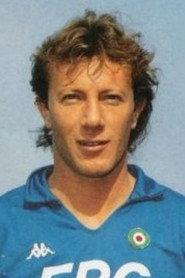 Moreno Mannini as Self in La bella stagione 2022