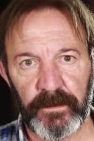José Antonio Lobato as  in Enterrados 2019