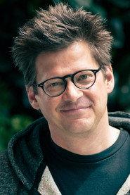 Dominic Champagne as Self in L'osstidquoi ? L'osstidcho! 2023