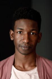 Mamoudou Athie as Rodrigo Nagenda in Underwater 2020