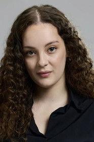 Merve Ateş as Umut in Sadakat 2016